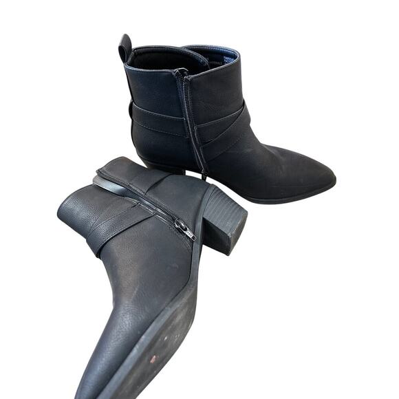 Maurices Claire Boots in Black Size 8 Zip up buckle boot - Picture 5 of 8
